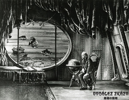 El Fabuloso Mundo de Julio Verne_los lienzos y la magia a lo George Méliés