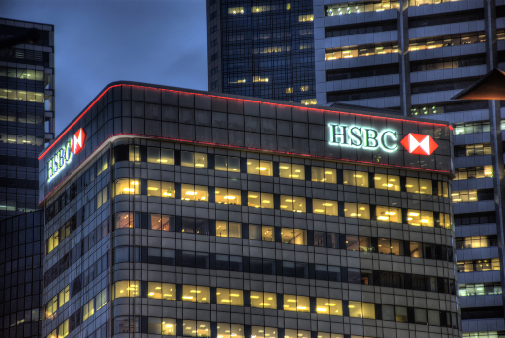 HSBC | Vía - Gyver Chang (flickr)