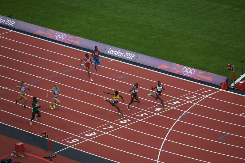 Llegada carrera 100 m. mujeres en Juegos Olímpicos de Londres 2012. © cdephotos